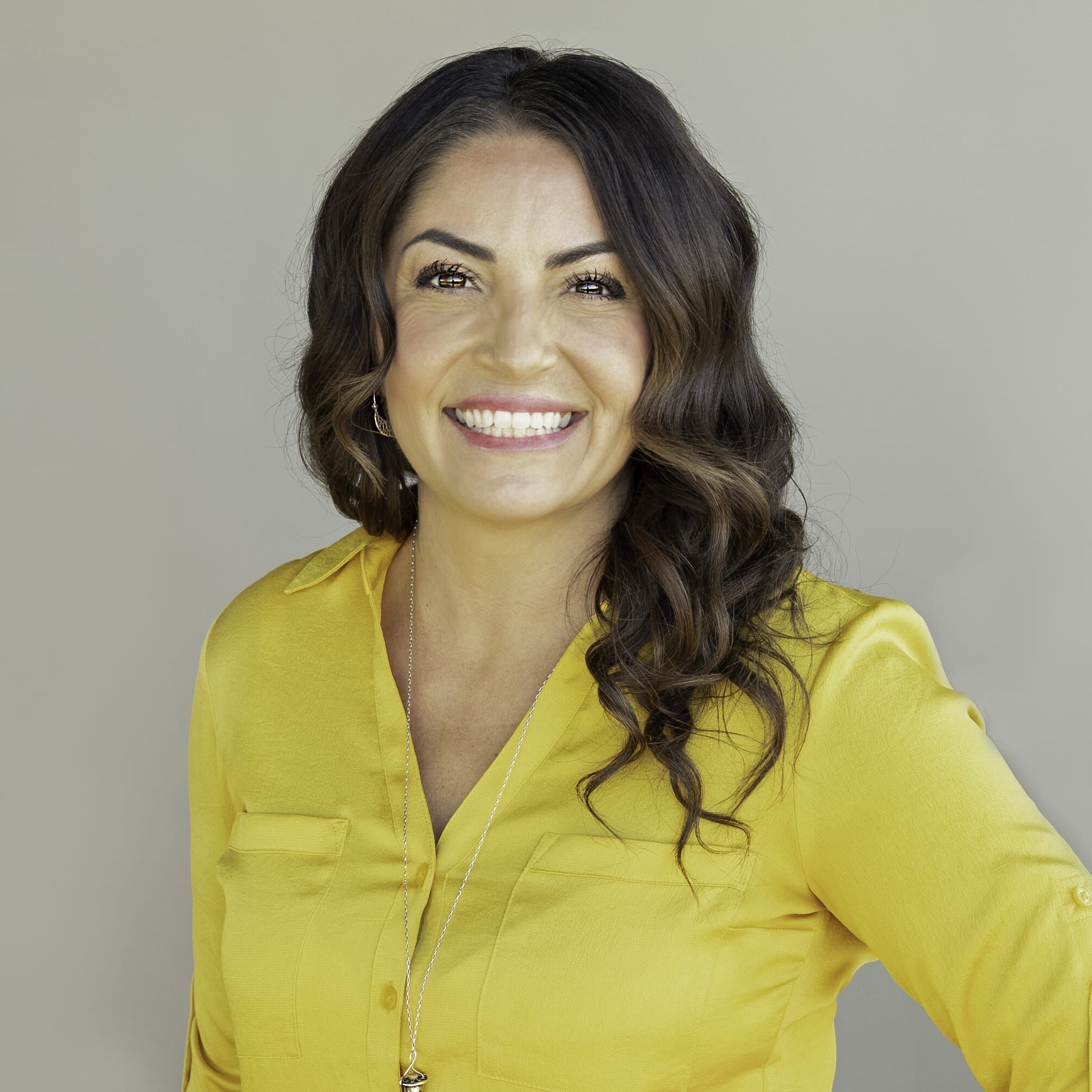 Merrick Macomber Headshot_Yellow