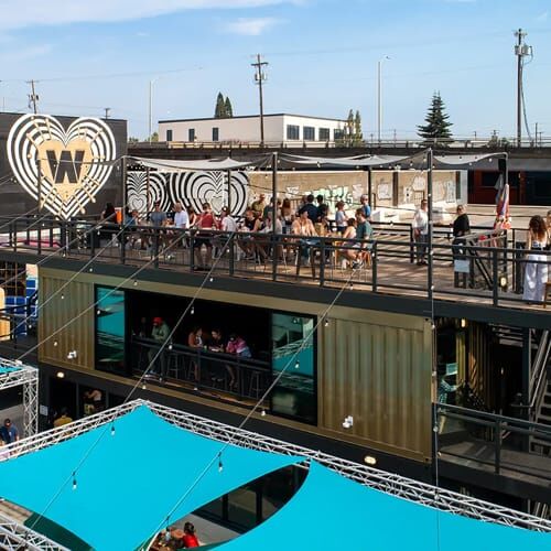 modular restaurant and entertainment venue